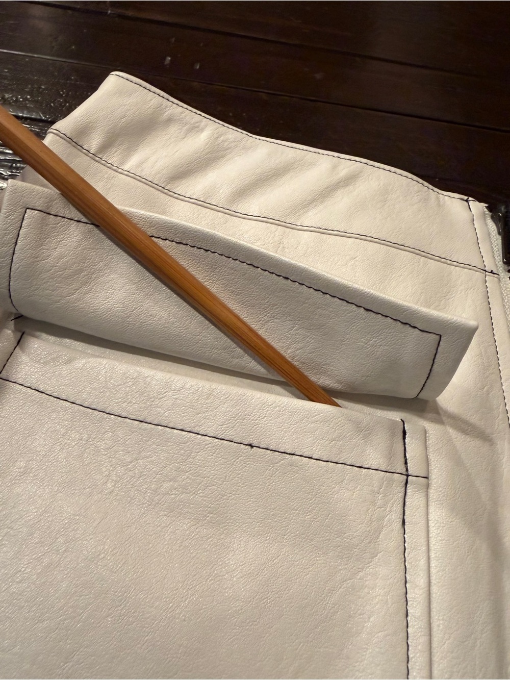 Wild Honey Ivory Front-Zip Utility Mini Skirt - Picture 10 of 10
